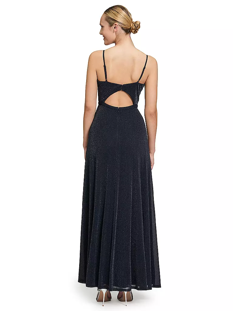 VERA MONT | Robe de soirée
VERA MONT
dunkelblau
Mode,Damen

Longueur des manches: Bretelles spaghetti
Encolure: Col en V
Matière: Polyester / Polyamide,Stretch
Motif: Uni
Coupe (vêtement d'extérieur): Slim
Style & Occasion: Occasion
Détails: Ruché,Fentes latér | 