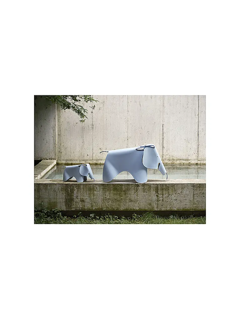 VITRA | Figurine décorative - Eames Elephant Small Bleu ciel | Bleu clair