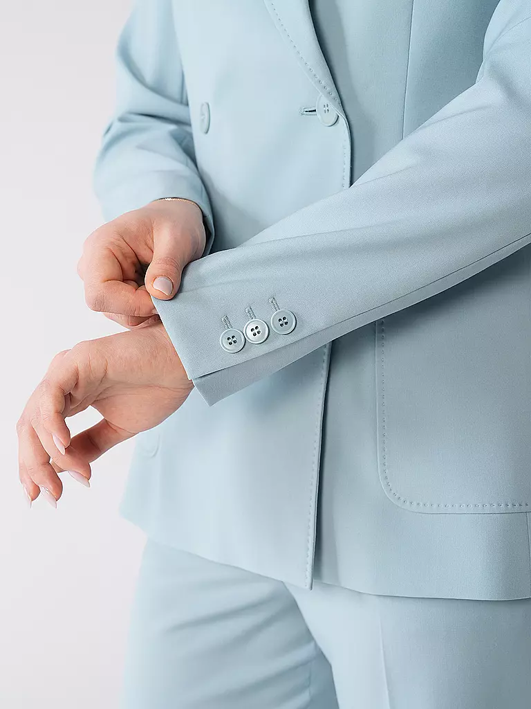 WEEKEND MAX MARA | Blazer NERVOSO | 