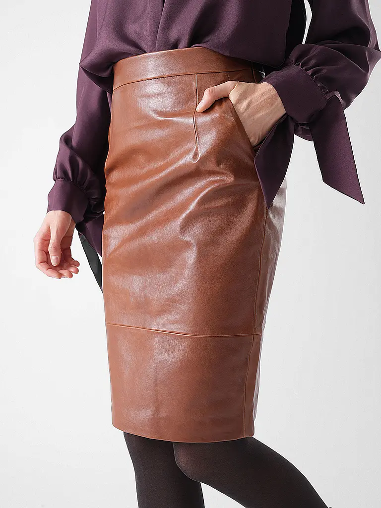WEEKEND MAX MARA | Jupe en cuir PAPAILE | 