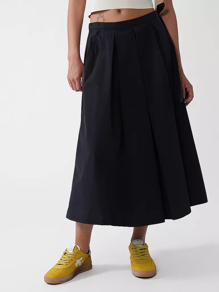WEEKEND MAX MARA | Midirock FOLK | Noir