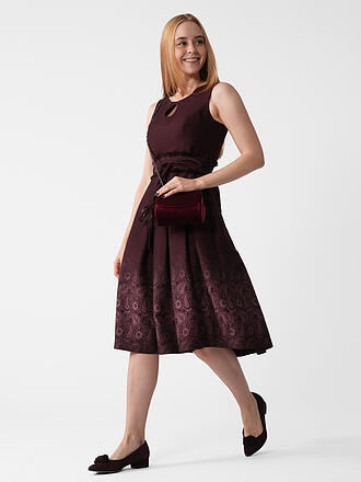 WENGER | Robe traditionnelle FLAWA