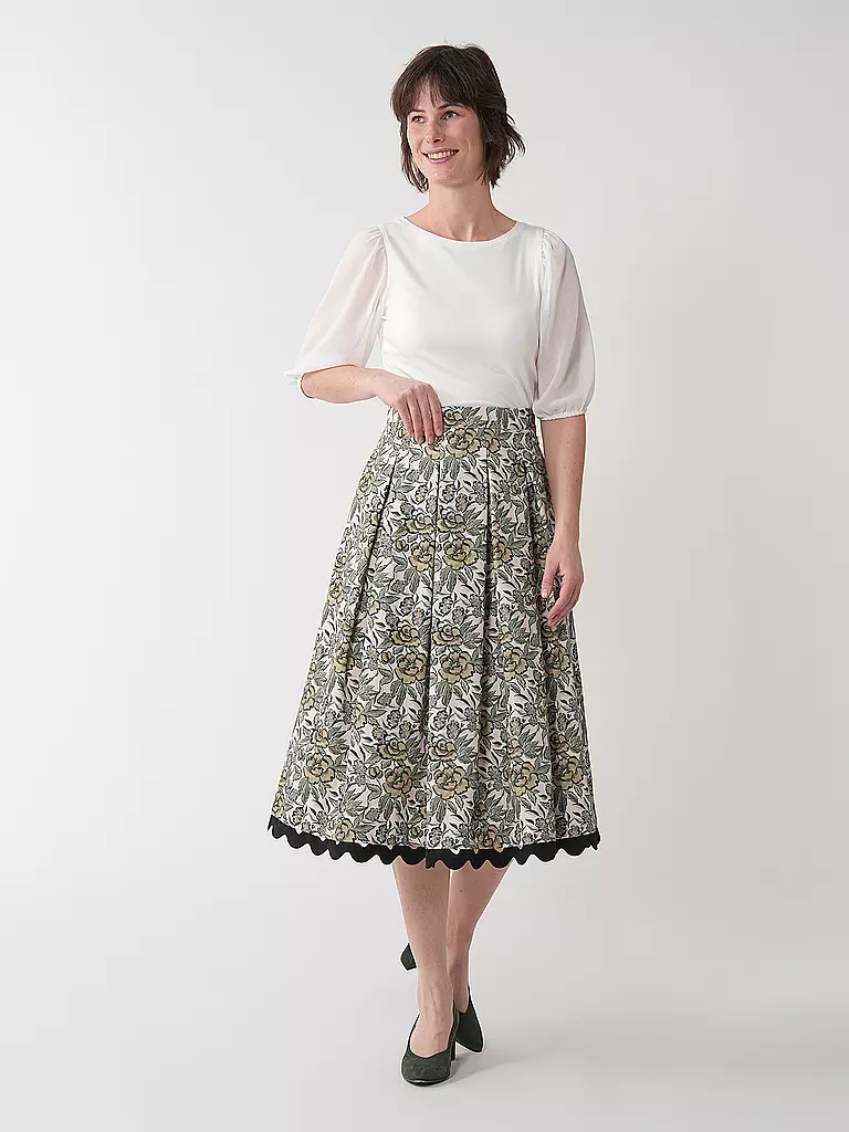 WENGER | Blusenshirt INN
Marke: WENGER
Farbe: creme
Kategorien: Mode,Damen

Ärmellänge: 3/4 Ärmel
Ausschnitt: Rundhalsausschnitt
Material: Jersey,Chiffon,Stretch,Viskose ,Mix
Musterung: Unifarben
Passform (Oberbekleidung): Regular | Crème