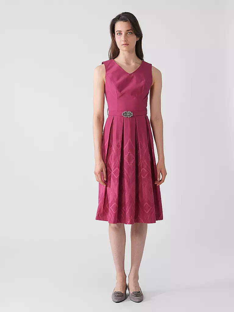 WENGER | Robe traditionnelle CAMILA | beere