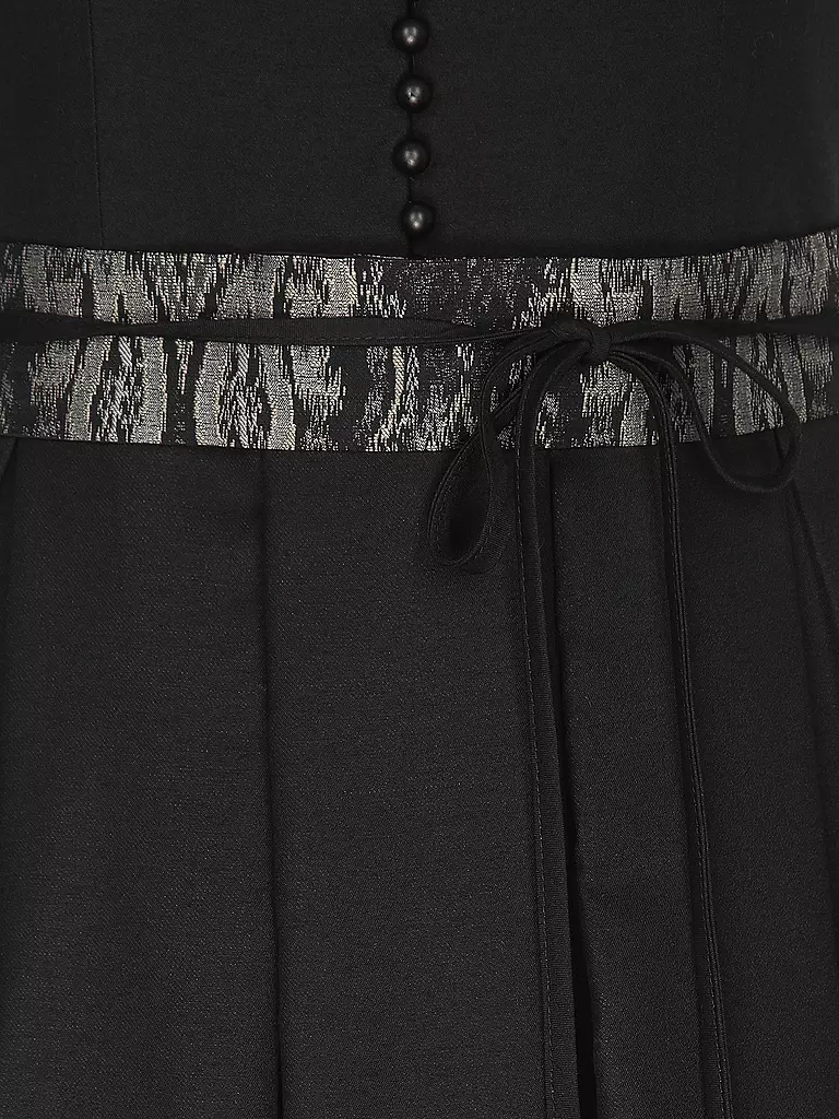WENGER | Robe traditionnelle FENJA | 