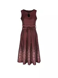 WENGER | Robe traditionnelle FLAWA | Baie