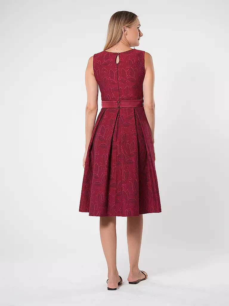 WENGER | Robe traditionnelle RONJA | Rouge