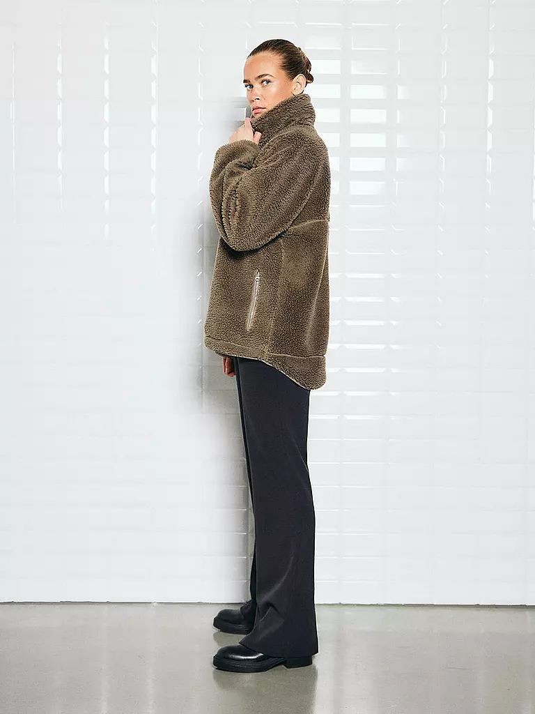 WITHBLACK | Veste aspect peau de mouton PILE | hellbraun