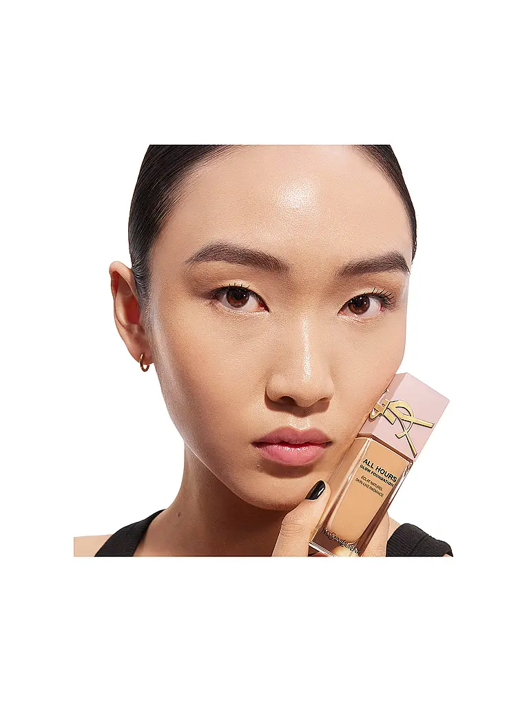 YVES SAINT LAURENT | All Hours Glow Foundation LW8 | Marron clair