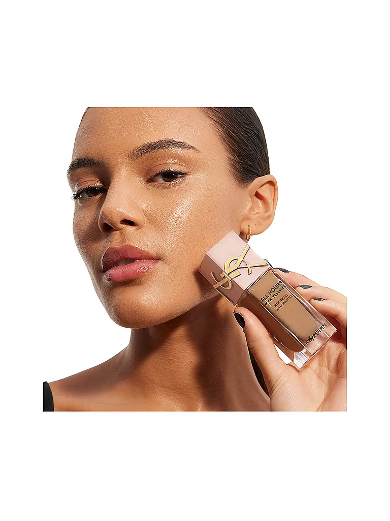 YVES SAINT LAURENT | All Hours Glow Foundation MN10 | Marron clair