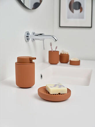 ZONE DENMARK | Distributeur de savon UME 8,3x12,8cm Terracotter